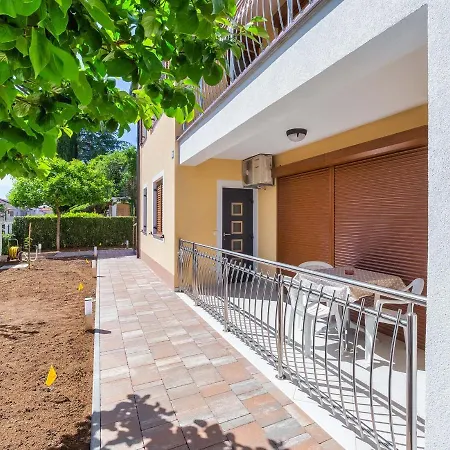 Apartment Rino *