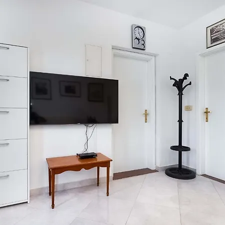Rino Apartman