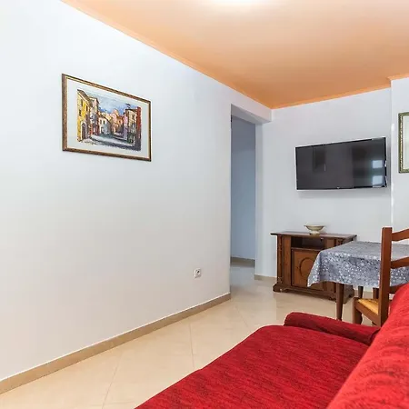 Rino Apartment *