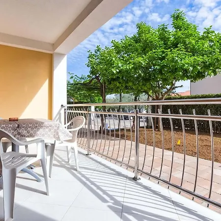 Rino Apartment Porec